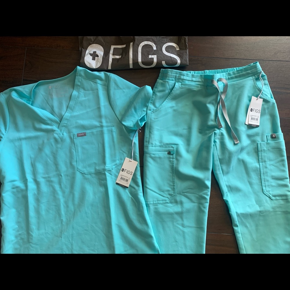 Figs scrub set - Picture 2 of 8